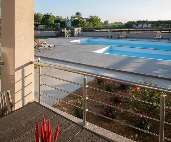 Вилла Apanemo Luxury Курута