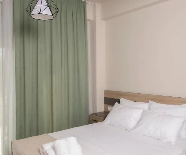 فيلة Apanemo Luxury *